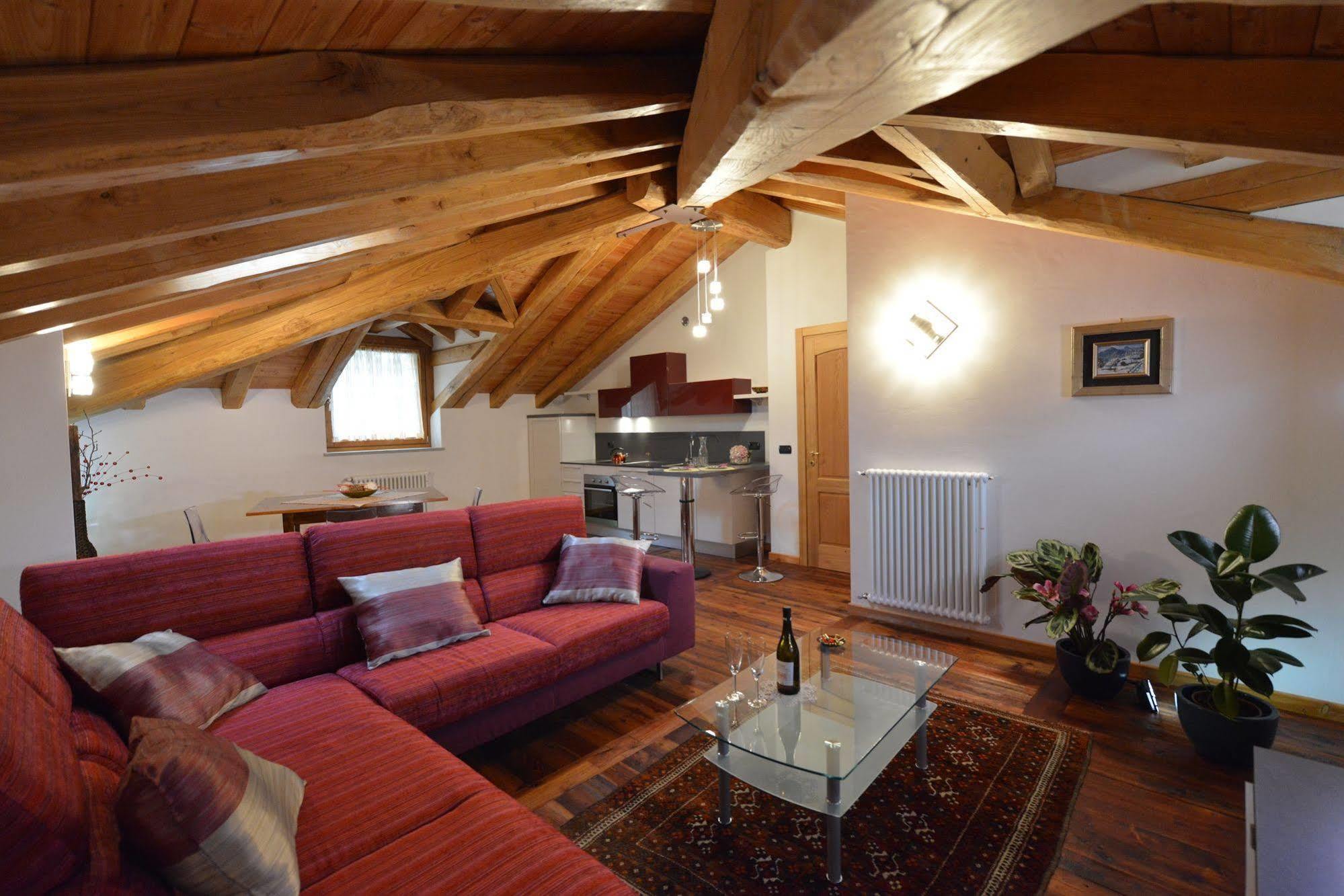 Au Berceau Du Bien-Etre Villa Chambave Exterior foto